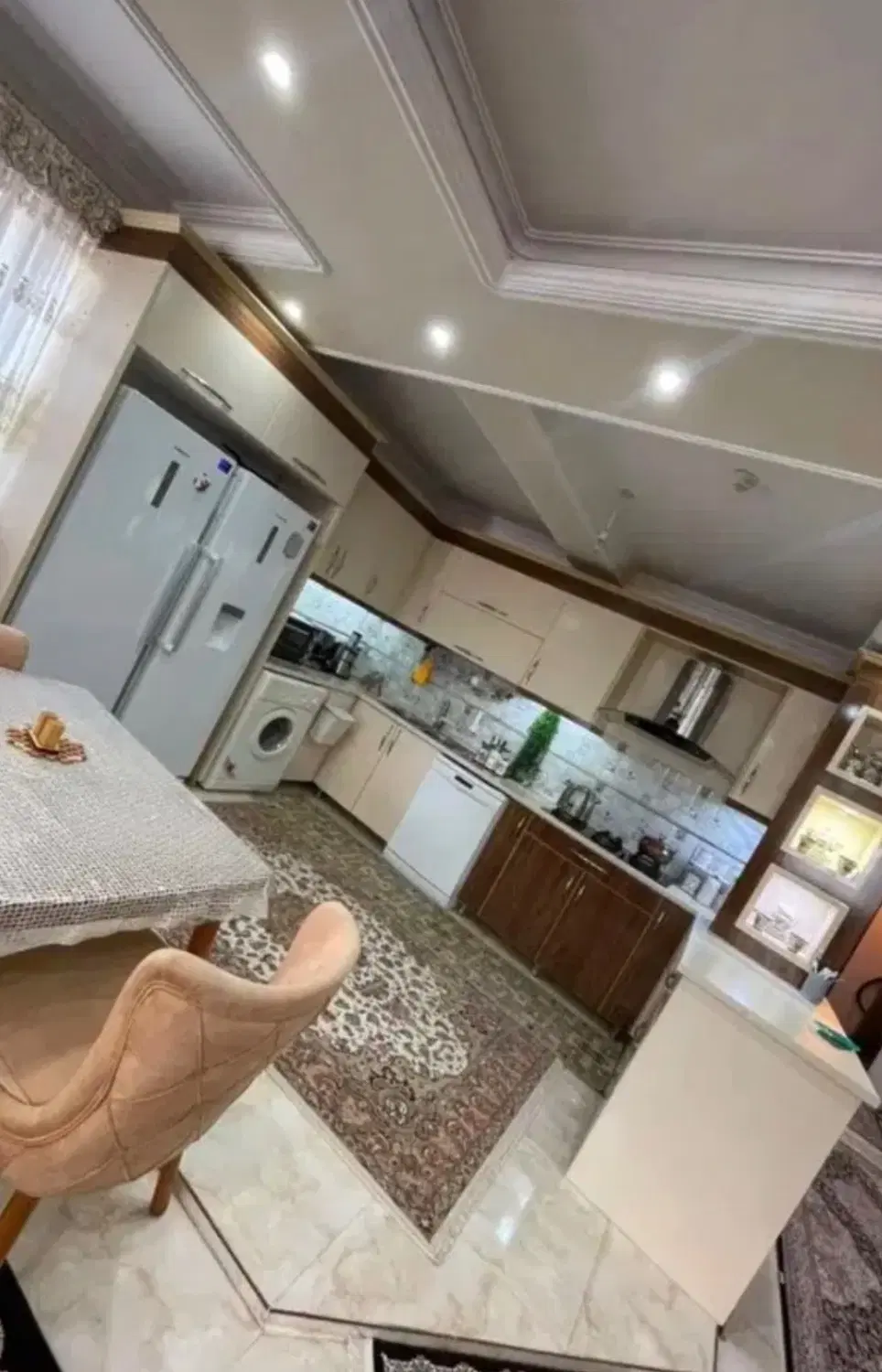 واحد ۱۳۷ متر لوکس سلطانی