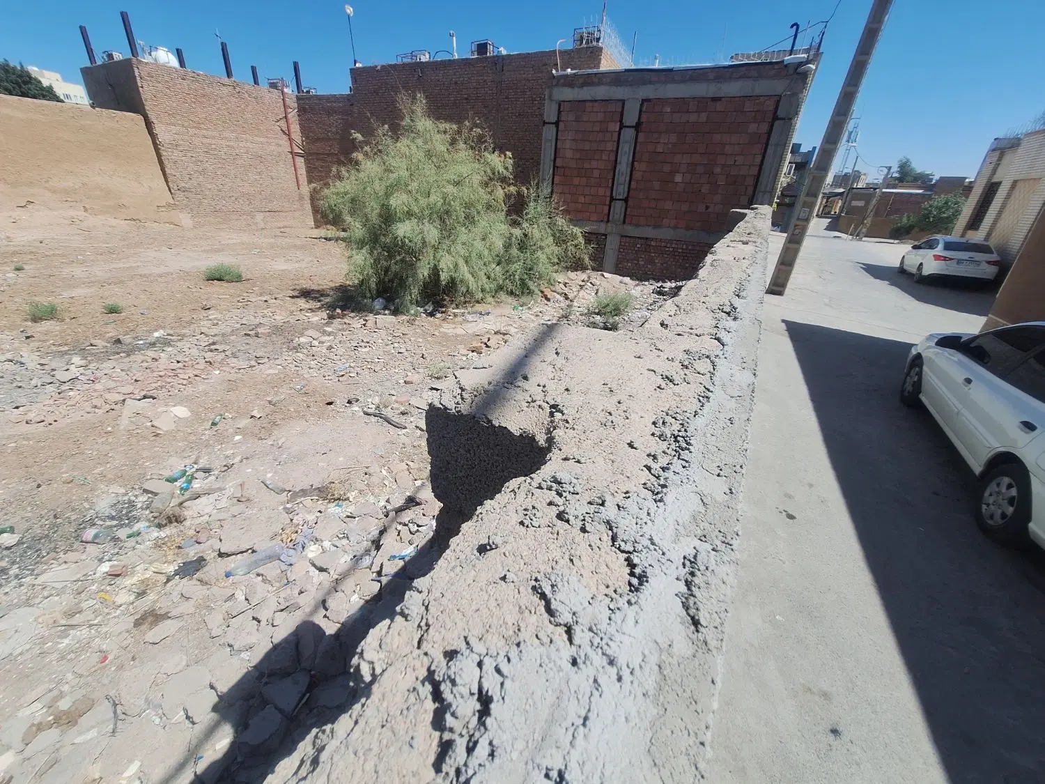 زمین مسکونی تجاری