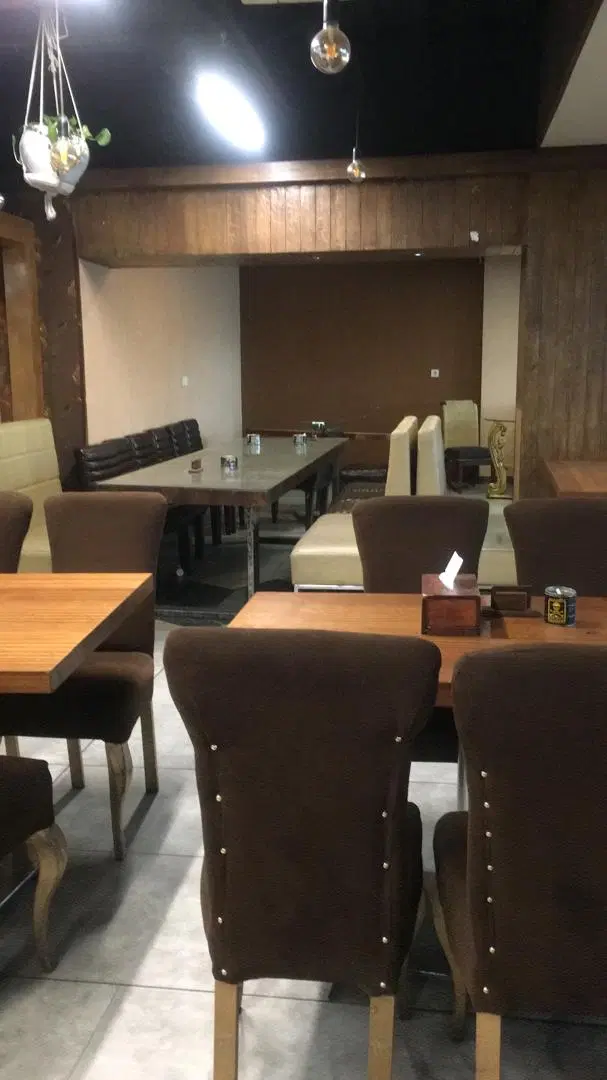 واگذاری رستوران در آزادی