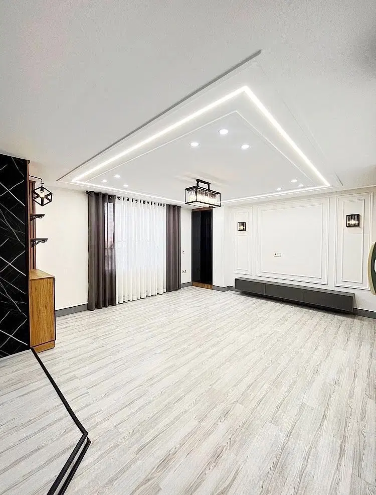 ۶۸ متری عروسک_پارکینگ_نورگیر_۹ واحدی_بالکن بزرگ