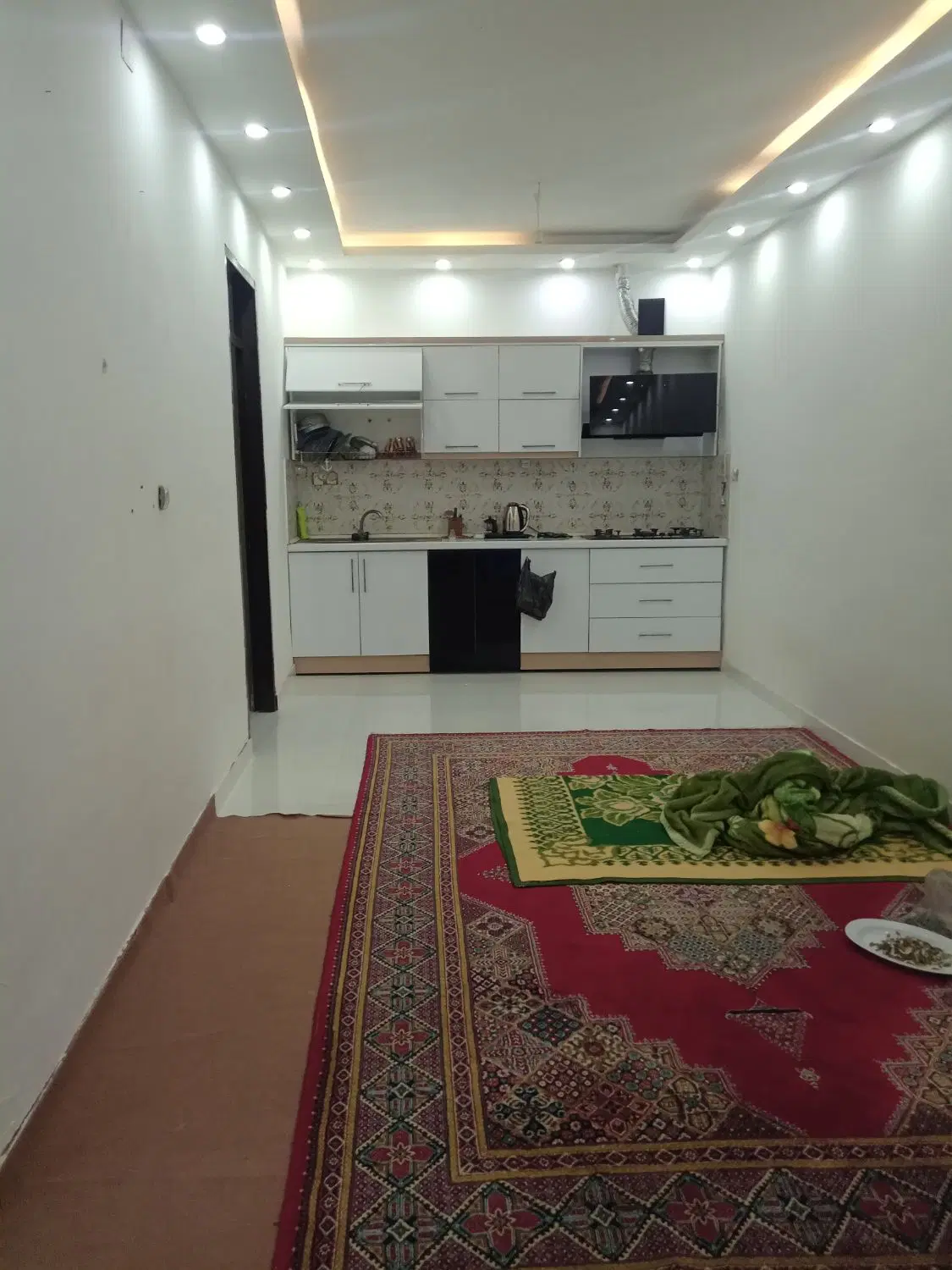 *فروش طبقه همکف ۷۰ متری ورودی مجزا ۲خواب سرتل*
