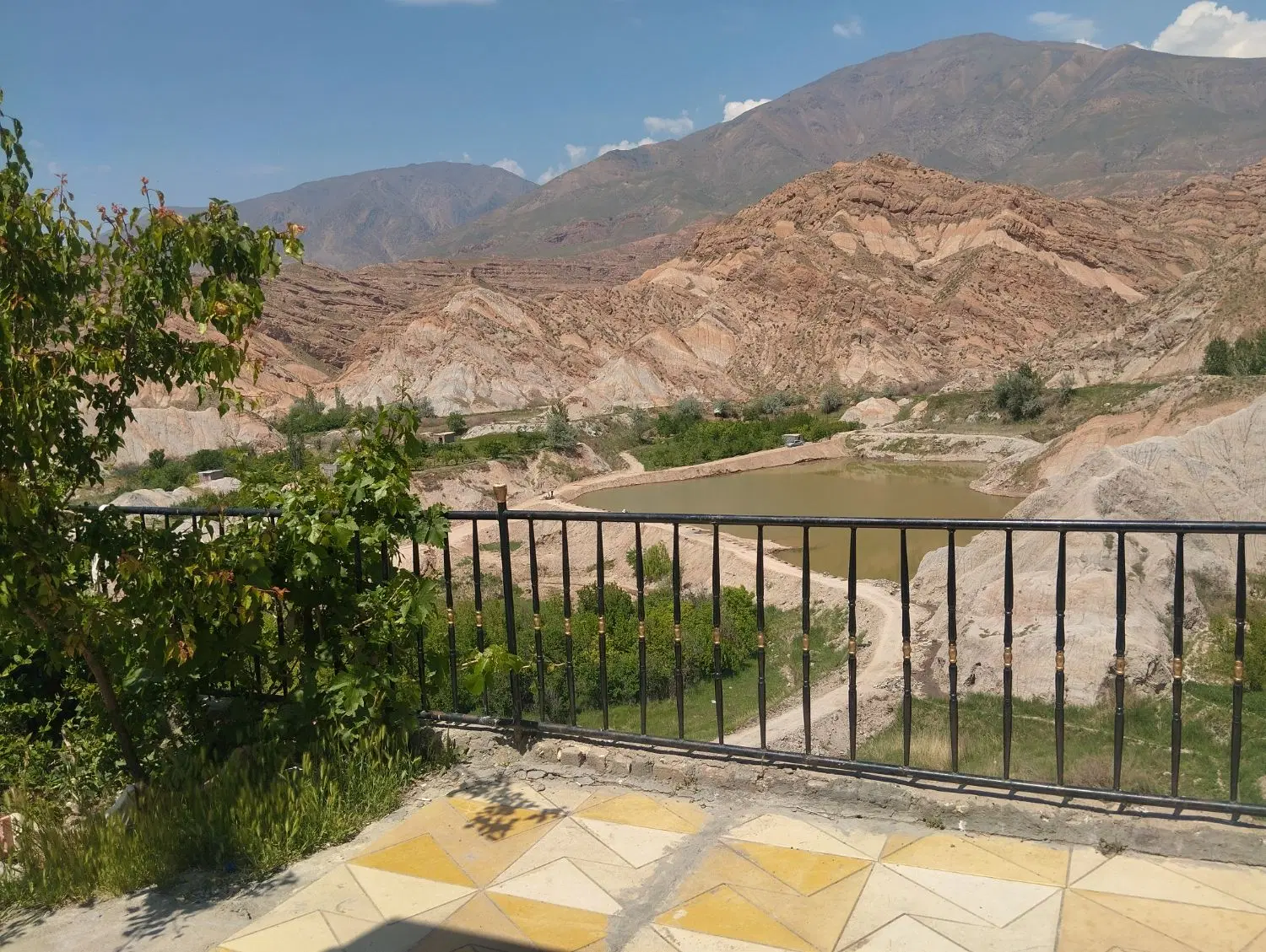 سوییت بوژان