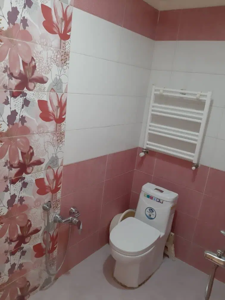 ۹۷متر۲خوابه نارمک خیابان فرجام خیابان داشکنی