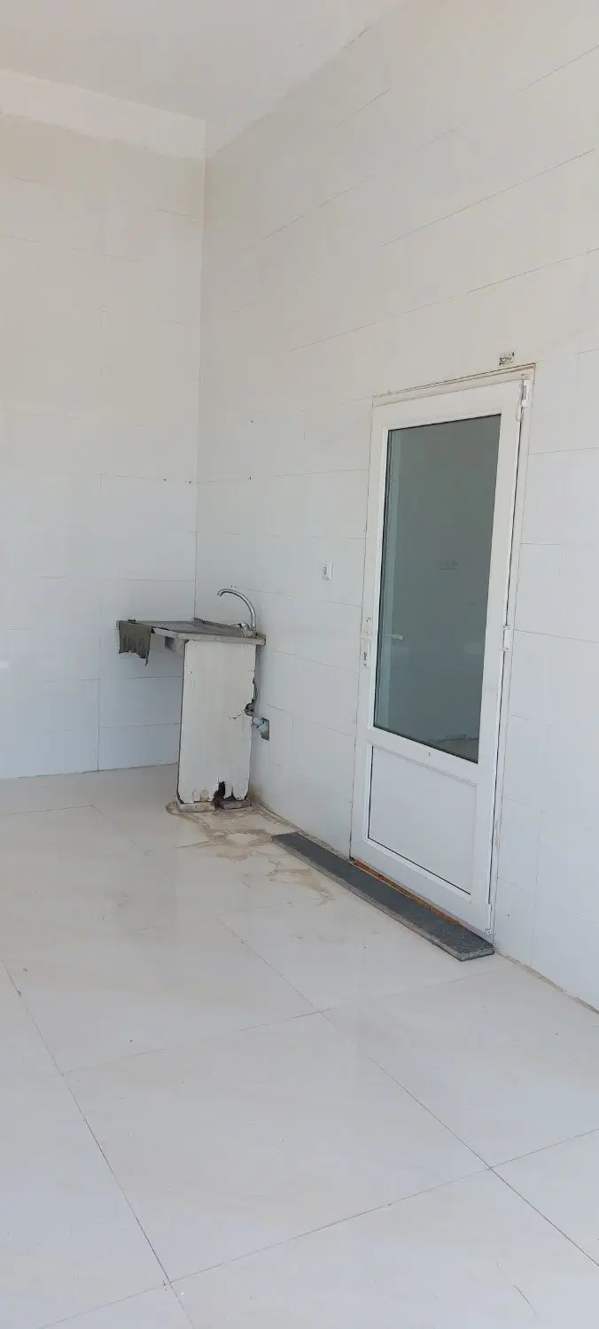 مغازه تجاری