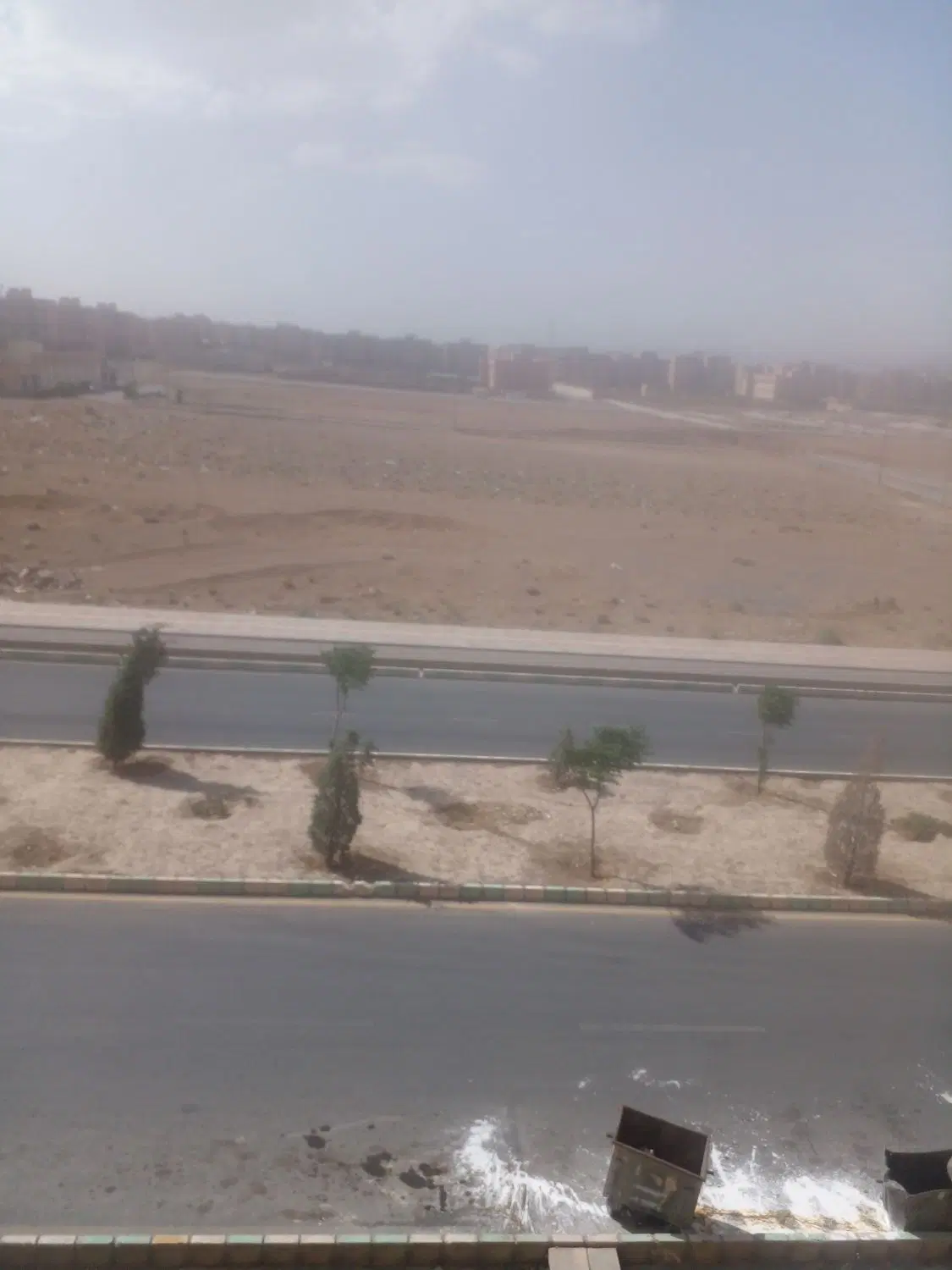 زمین مسکونی