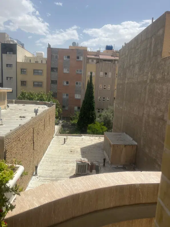 منزل ۱۰۰ متری ۲ طبقه