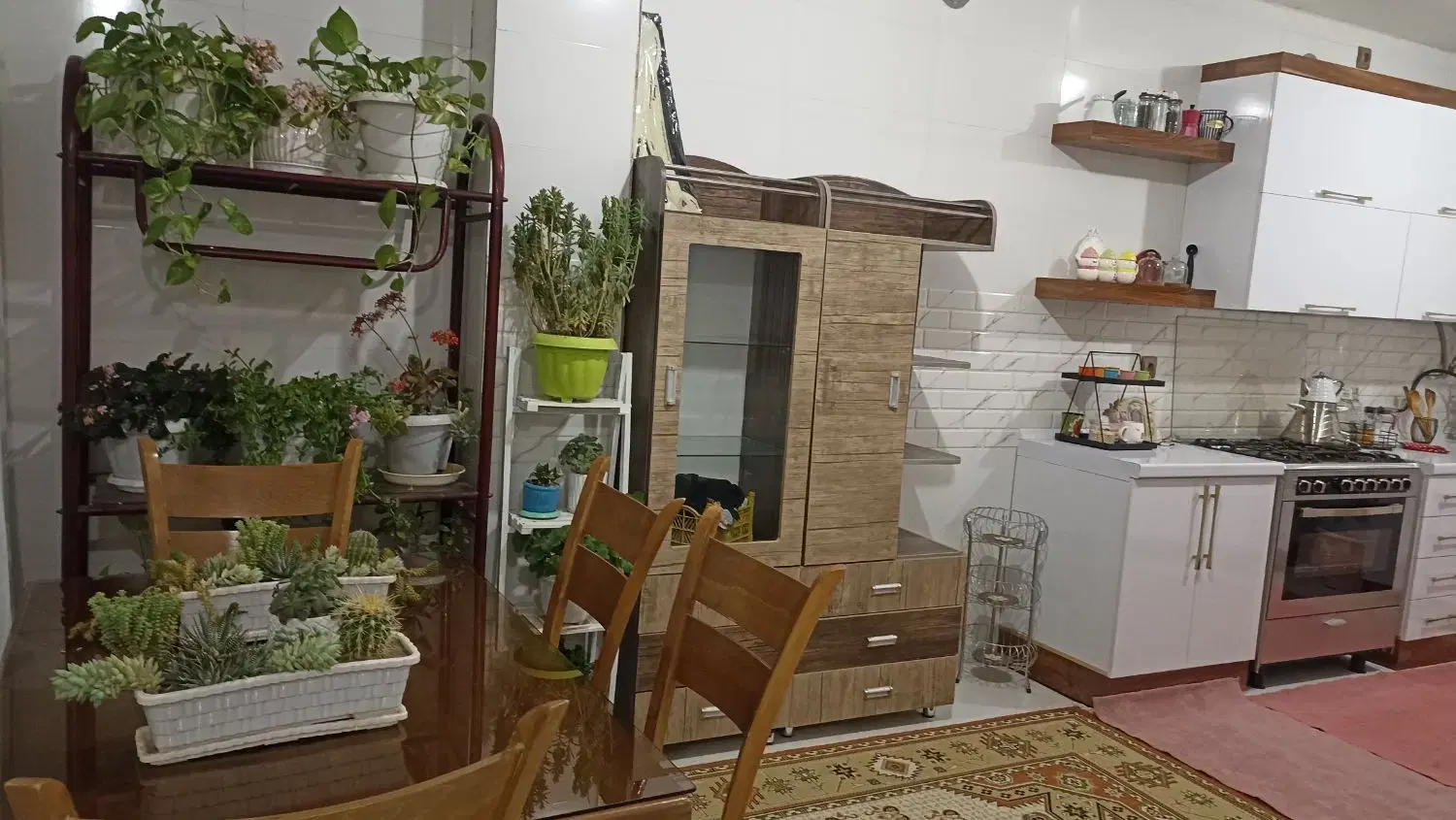 سوییت اجاره ای مبله با تمام امکانات ویو کامل