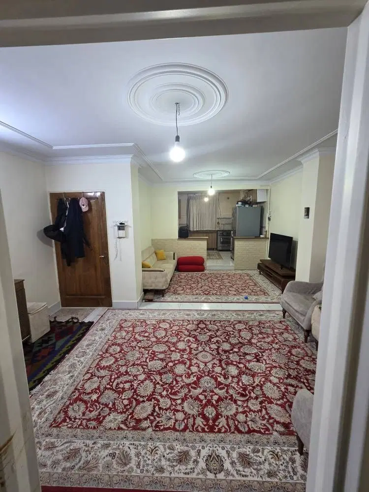 اجاره واحد ۶۵متری طبقه ی چهارم مهندسی