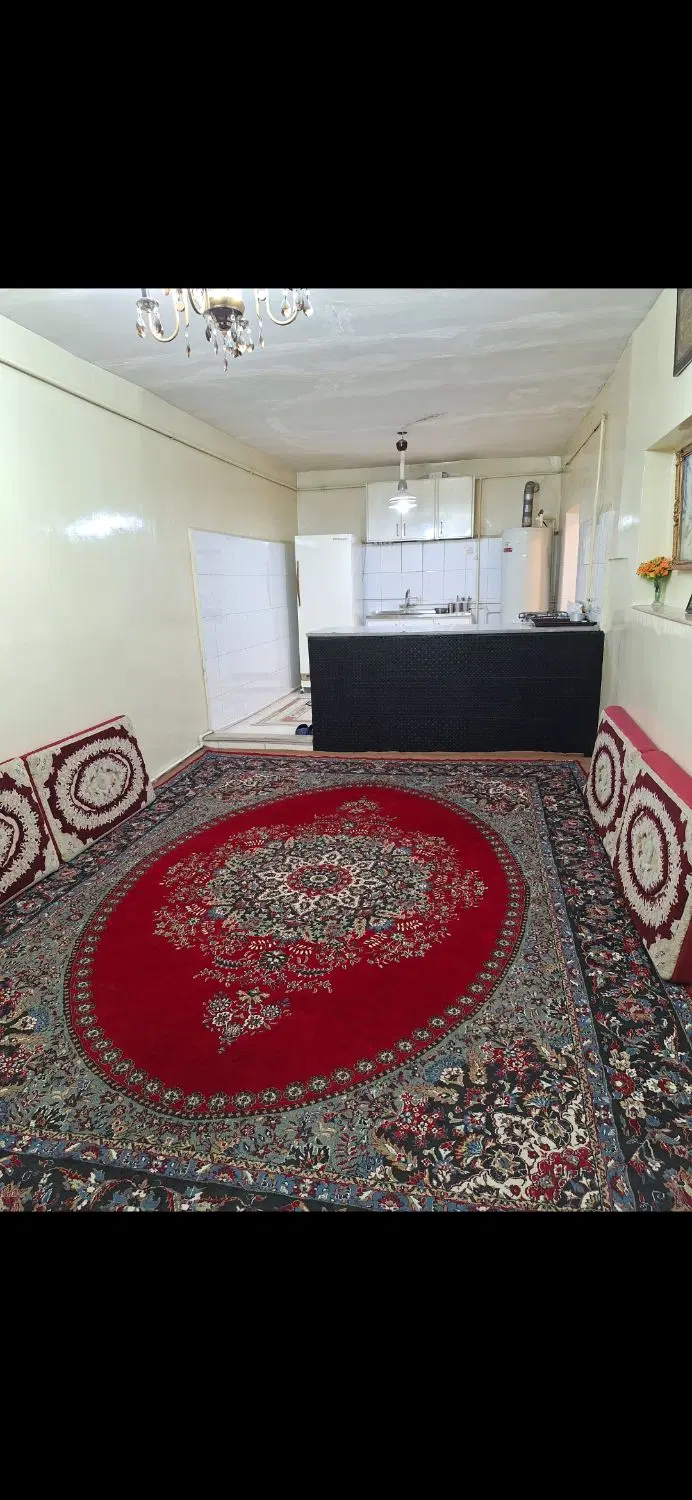 سوئیت منزل 1 خوابه پارکینگ دار مبله تمیز مرکز شهر