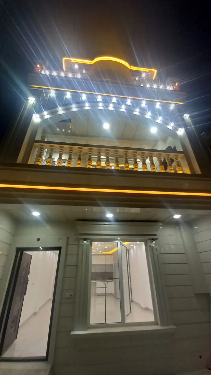 ویلایی کوچه استخر سه خواب سند 6دانگ