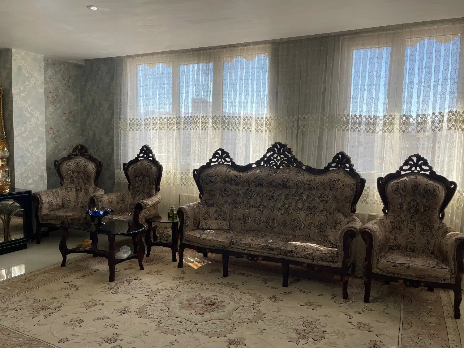 اجاره واحد۱۰۰متری فول