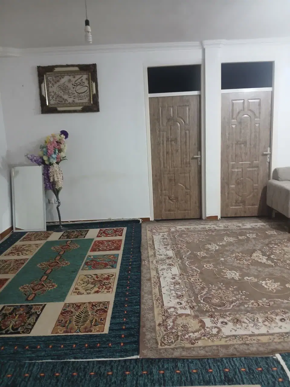 فروش واحد ۱۰۰ متری منوچهری