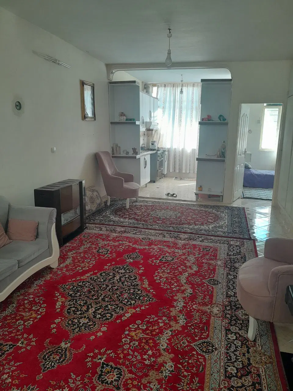 طبقه دوم  خیابان مطهری  بن بست خزایی