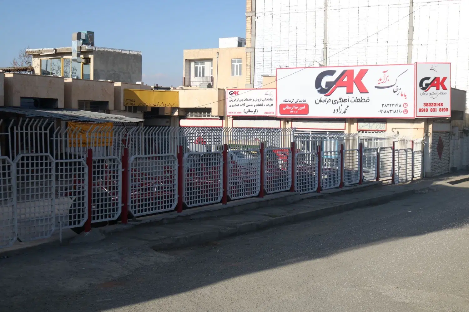 ۲۰ متر مغازه خیابان سنجابی