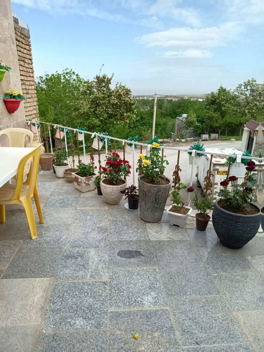 خونه ویلایی سنگستان