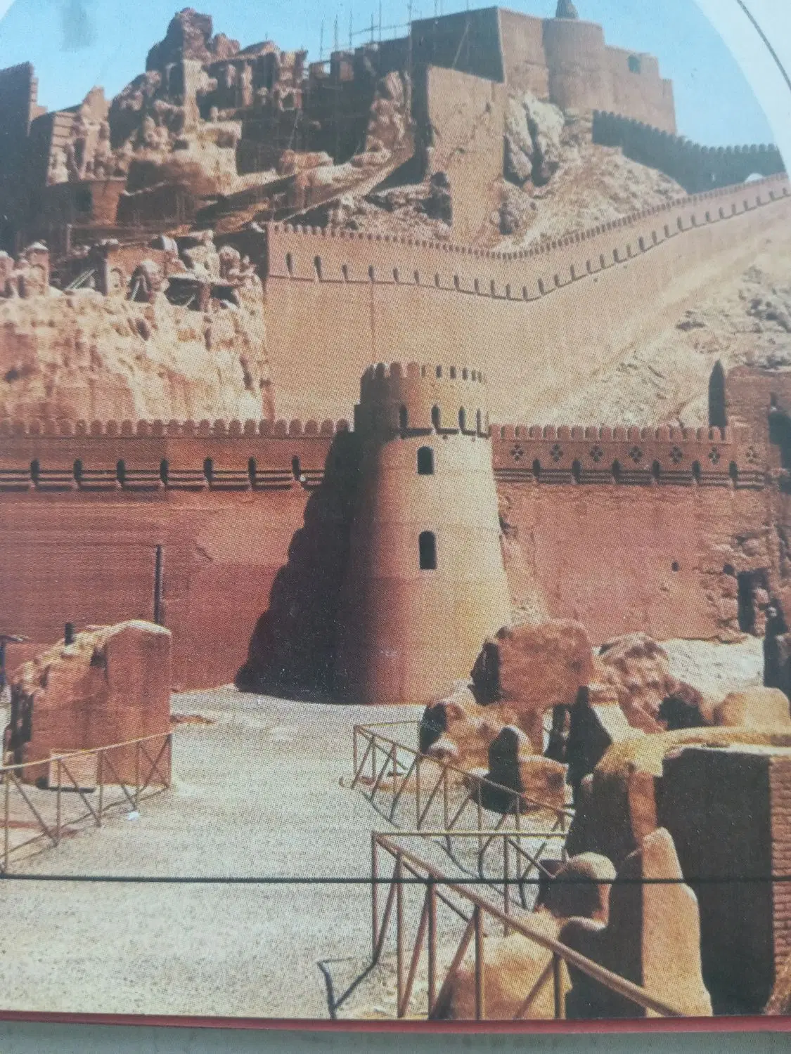 آپارتمان در حال ساخت