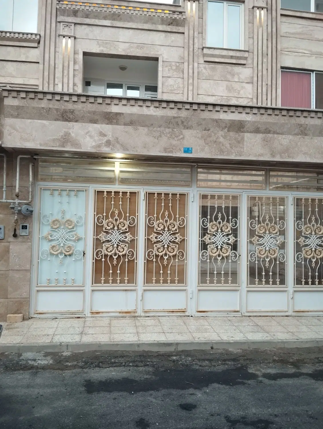 فروش همکف۹۰ متری ،زمین ۱۲۰ متری،ساخت ۱۴۰۰