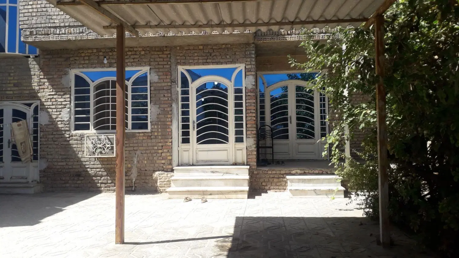 خانه ویلایی در بهترین نقطه شهر