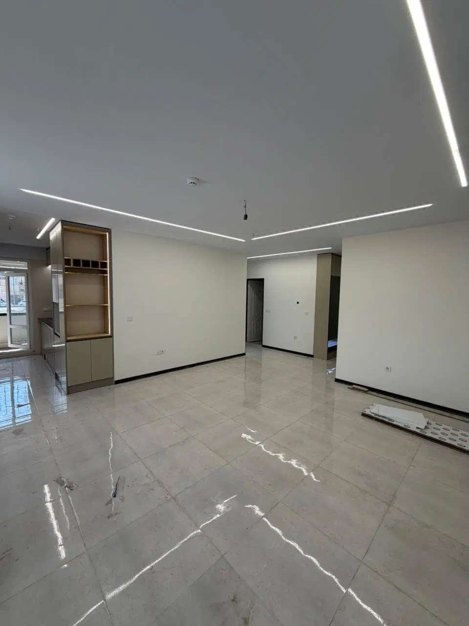 لیلیان ۹۴ متر فول