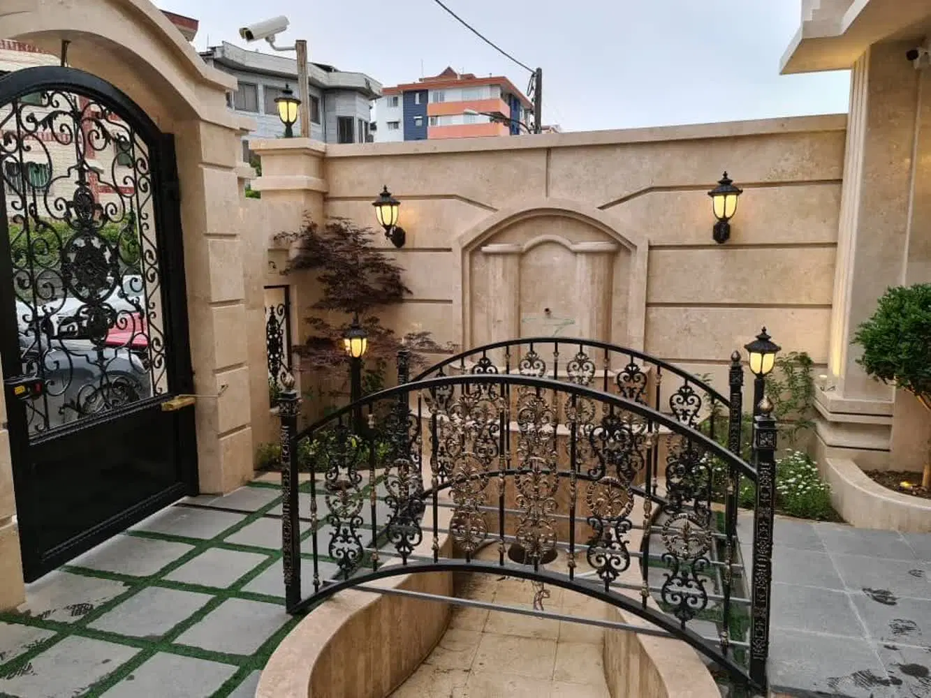 فروش و معاوضه ۱۸۰ متر_ ۳ خواب_ لوکس_فول امکانات