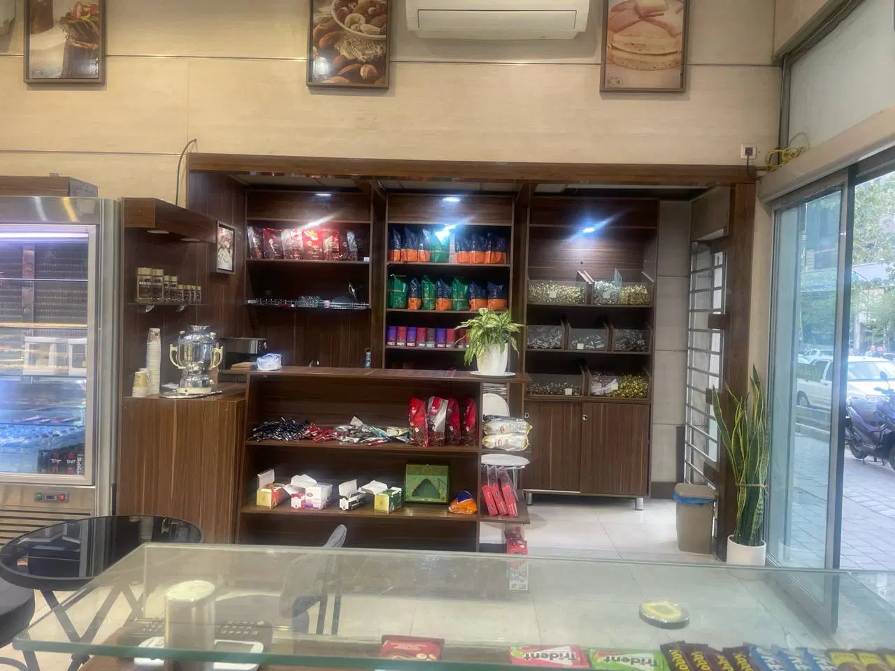 اجاره کانتر قنادی حدود ۶متر