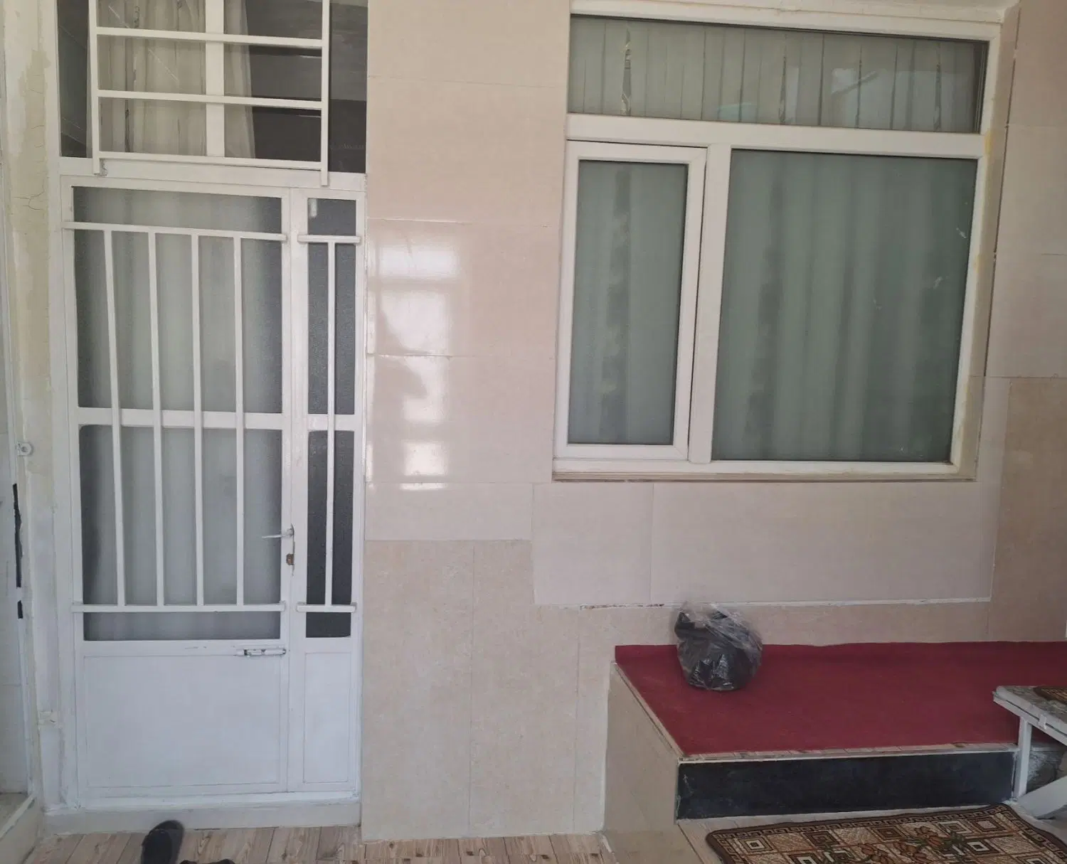 اجاره منزل کوچک و نقلی نزدیک میدان معلم