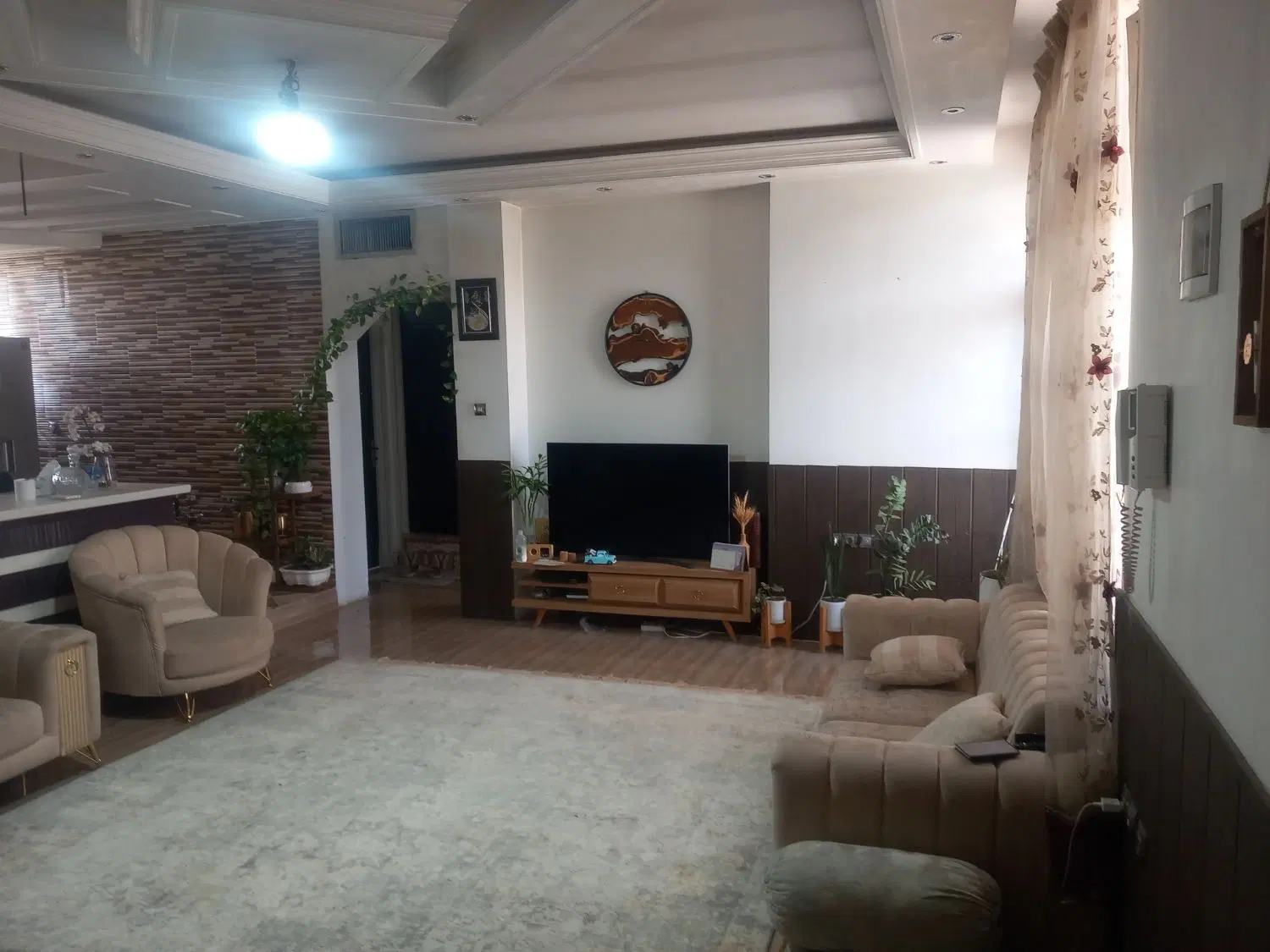 خانه اجاره ای جوادیه روبرو قنادی تارت
