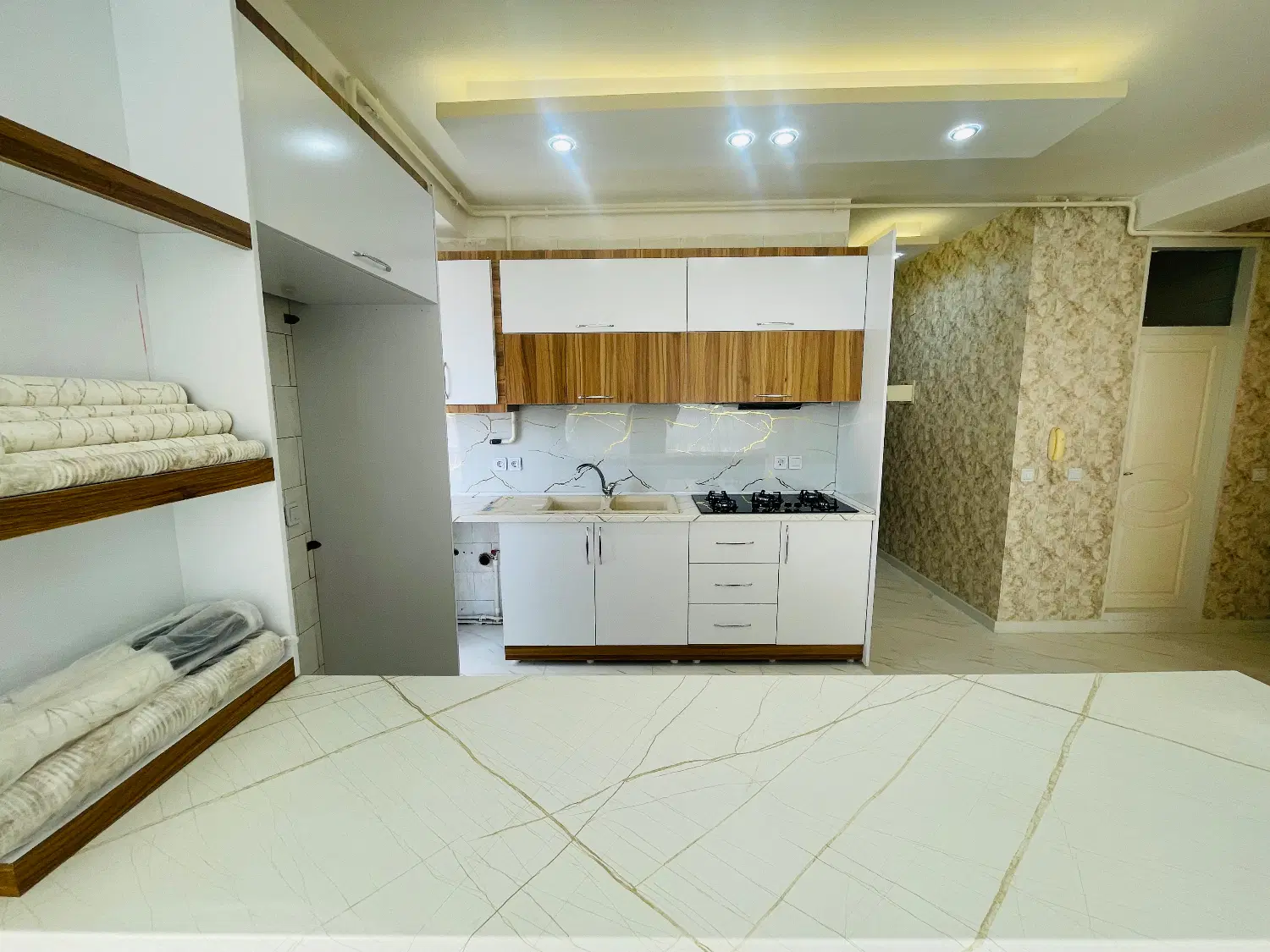 فروش آپارتمان فاز دو چهارراه نگین