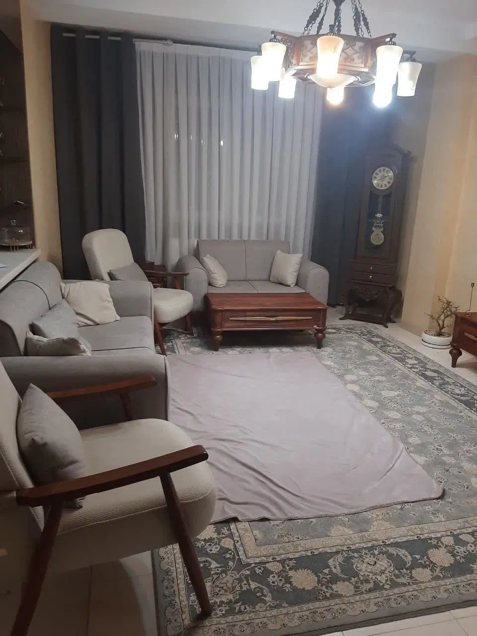 آپارتمان ۸۵ متری شهرک امید
