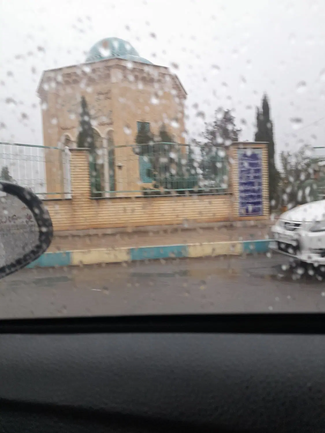 زمین دشتی حسن اباد