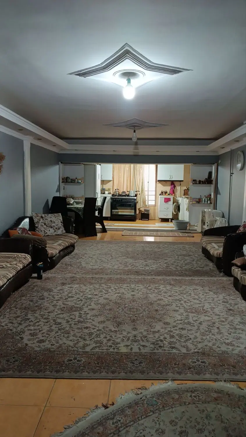 رهن اپارتمان ۱۰۰متری بر خیابان بلوارراغب