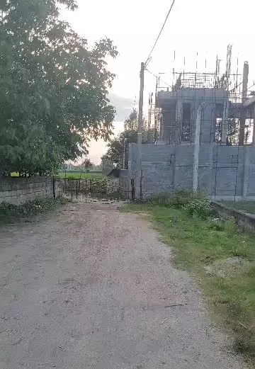 ۵۳۰ متر زمین مسکونی داخل بافت