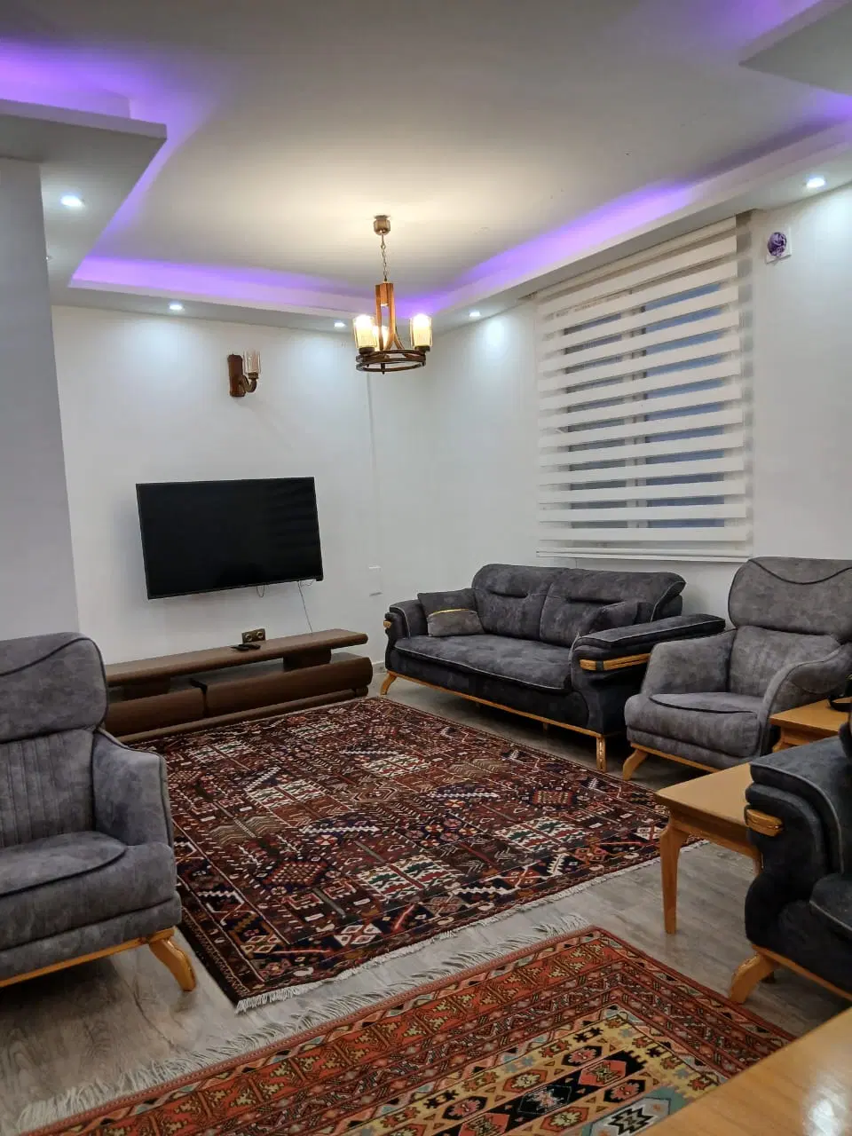 آپارتمان مهرشهر گلستان یکم