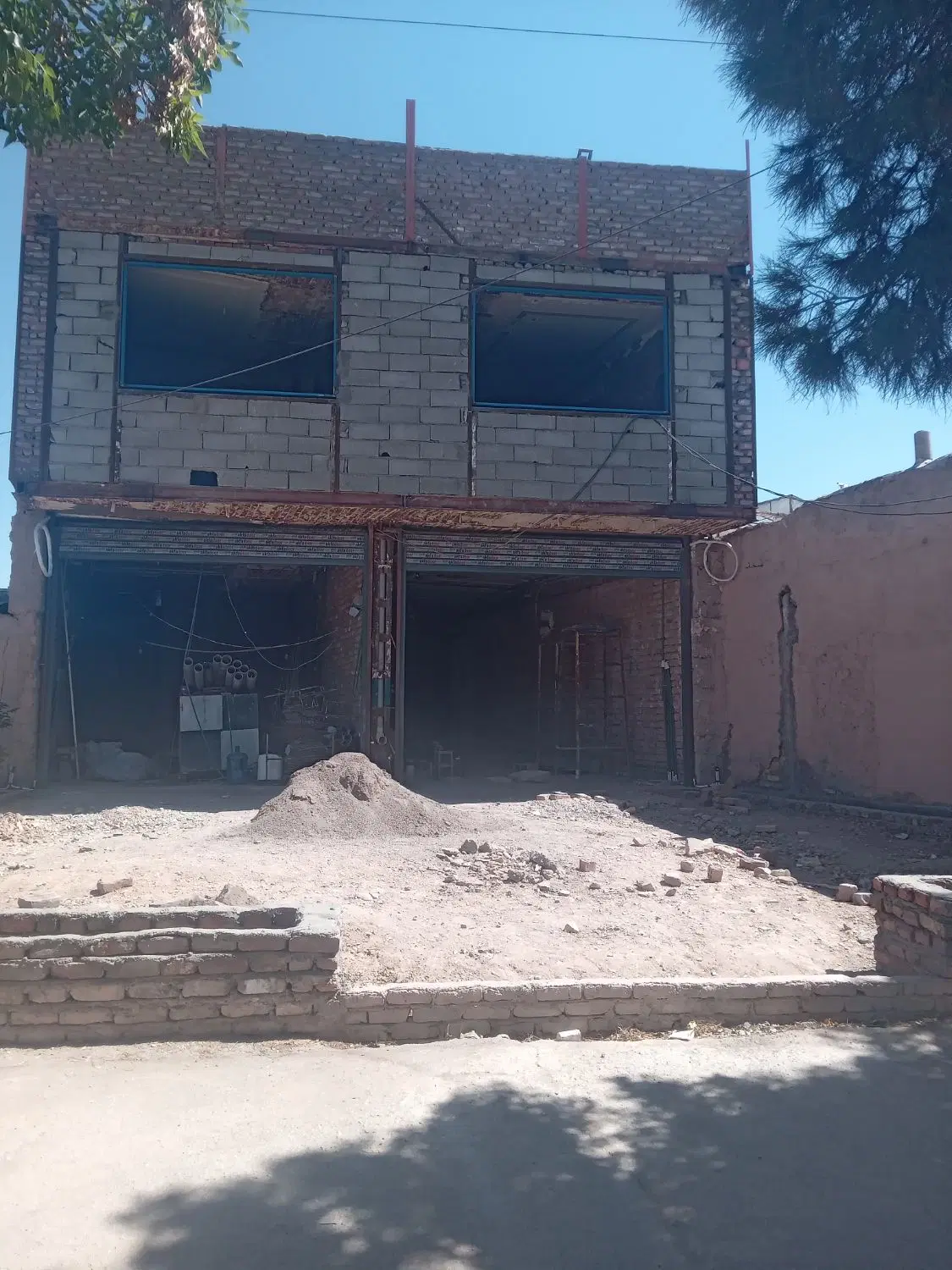تجاری مسکونی