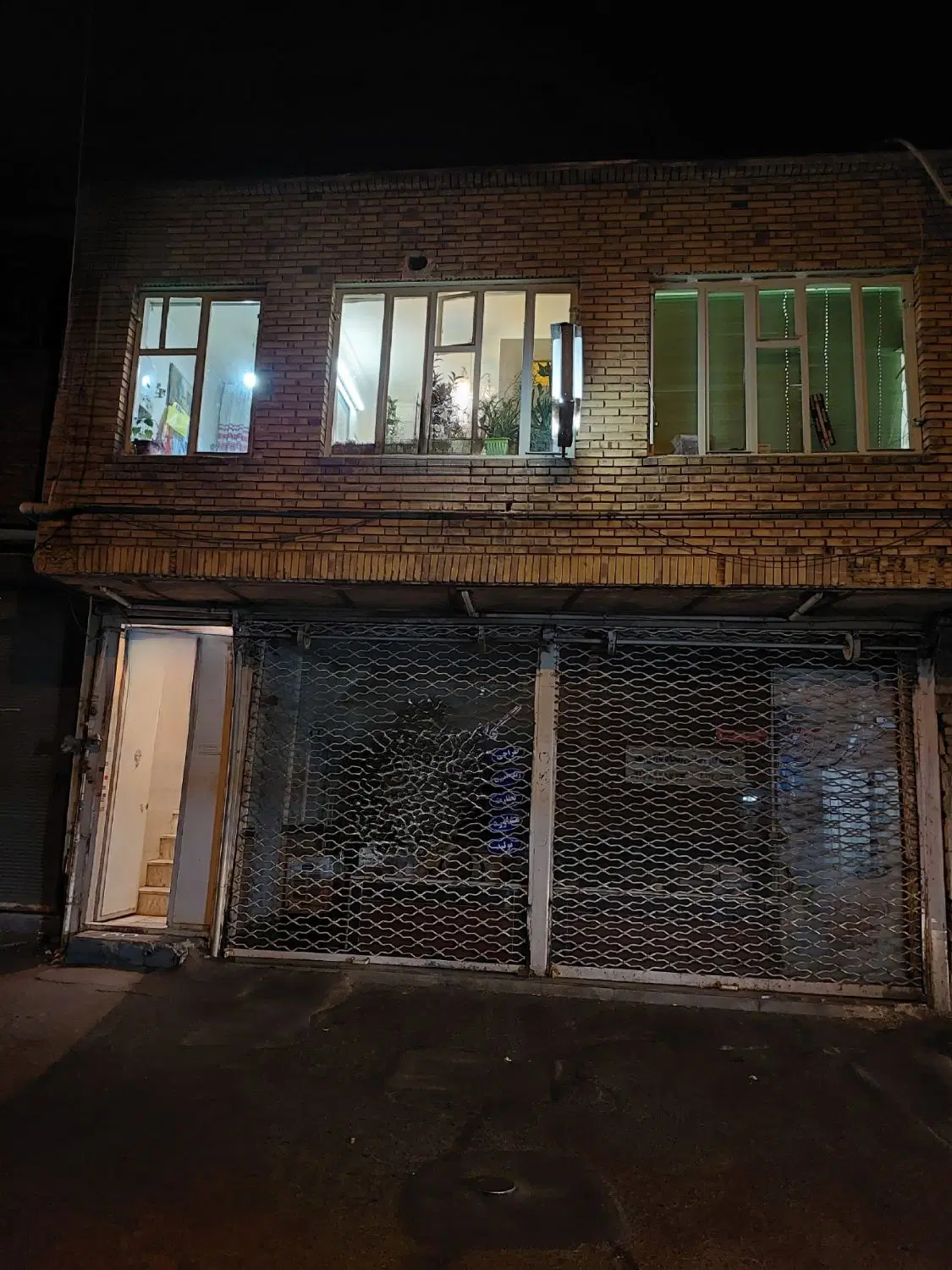 فروش فوری ملک با ۶ لانگ سند تک برگ تجاری و خدماتی
