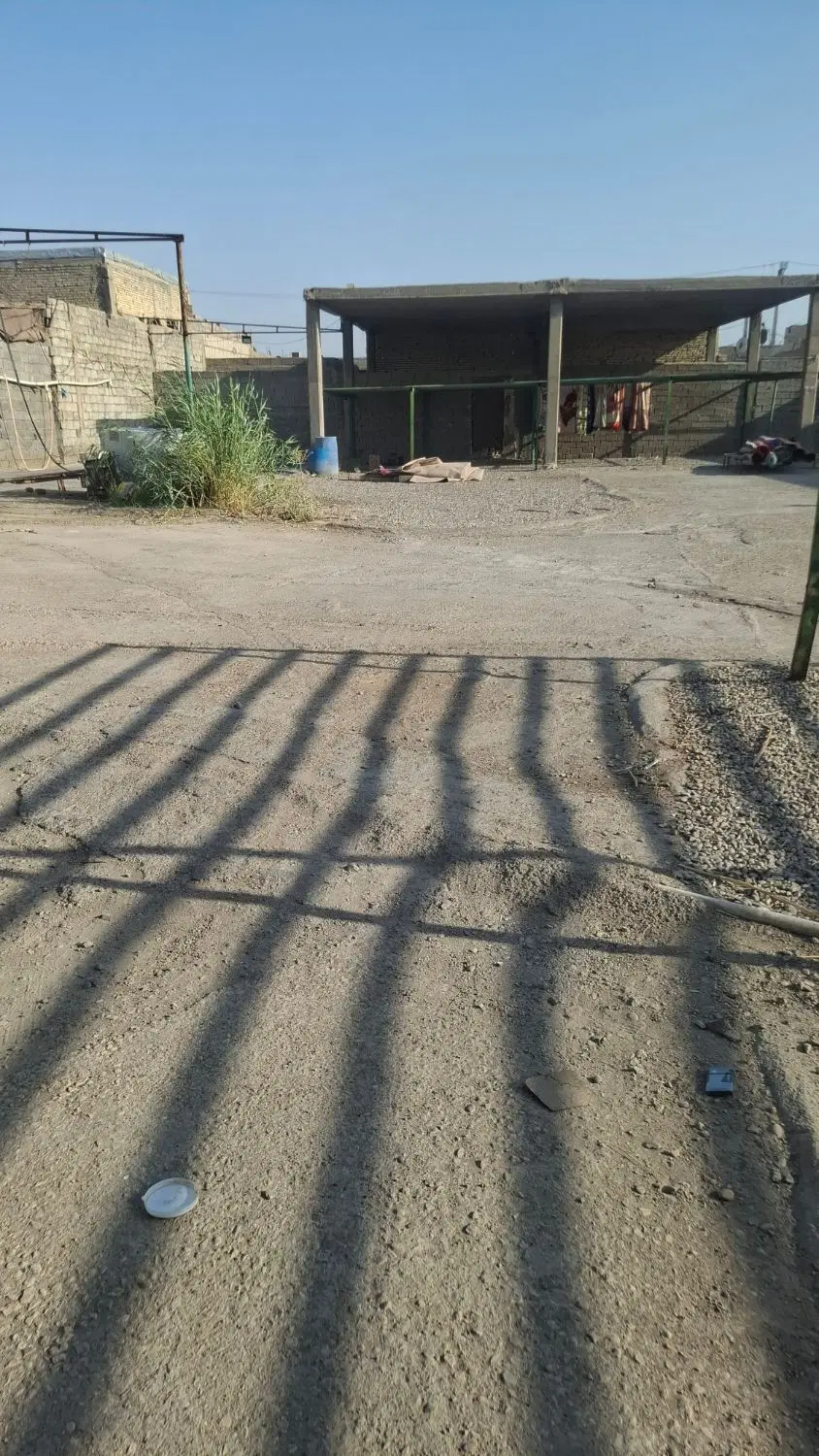زمین کوی مندلی