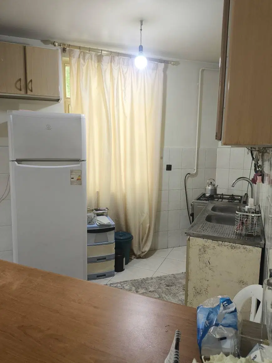 آپارتمان 75 متری واقع در کوچه مشکی