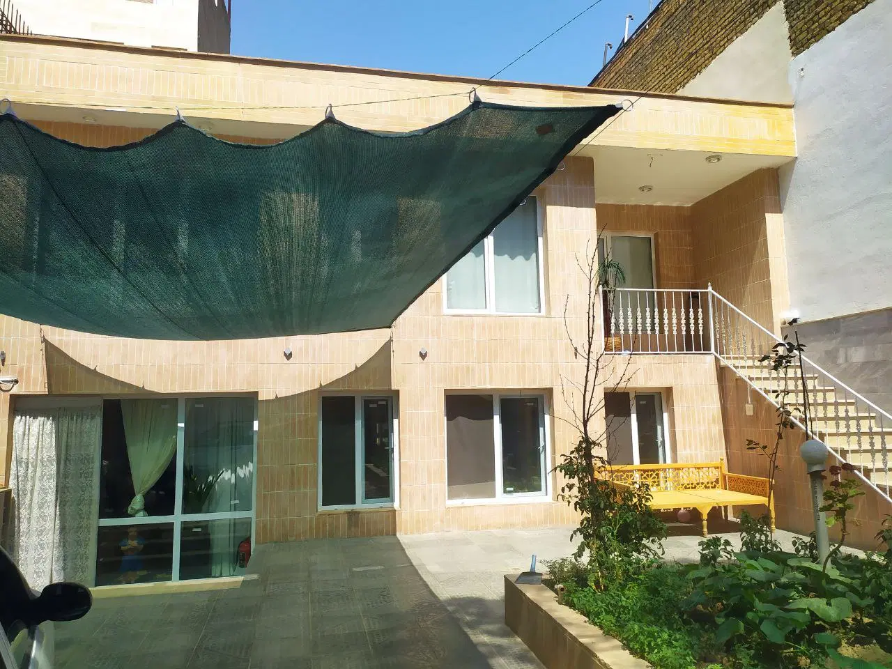 ۱۱۰متر ویلایی حیاط دار ششدانگ ملکی دو طبقه