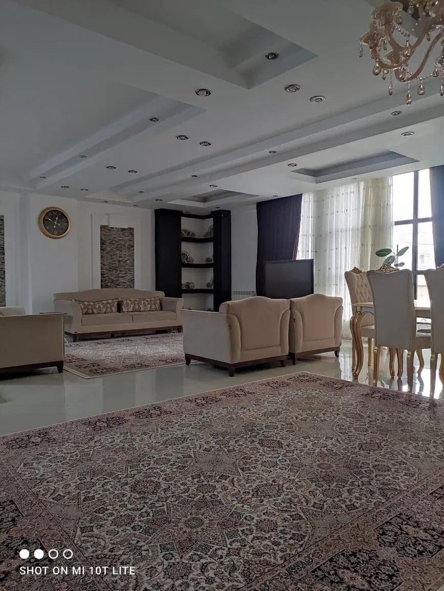 اجاره  واحد ۲۴۰ متری کربلای ۵