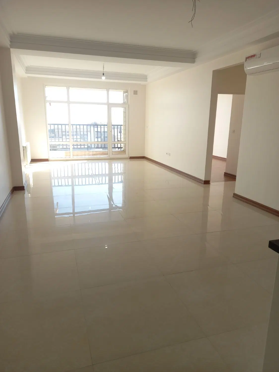 ۹۲متر برج مجلل مهندس روحی_ افتابگیر ویودار