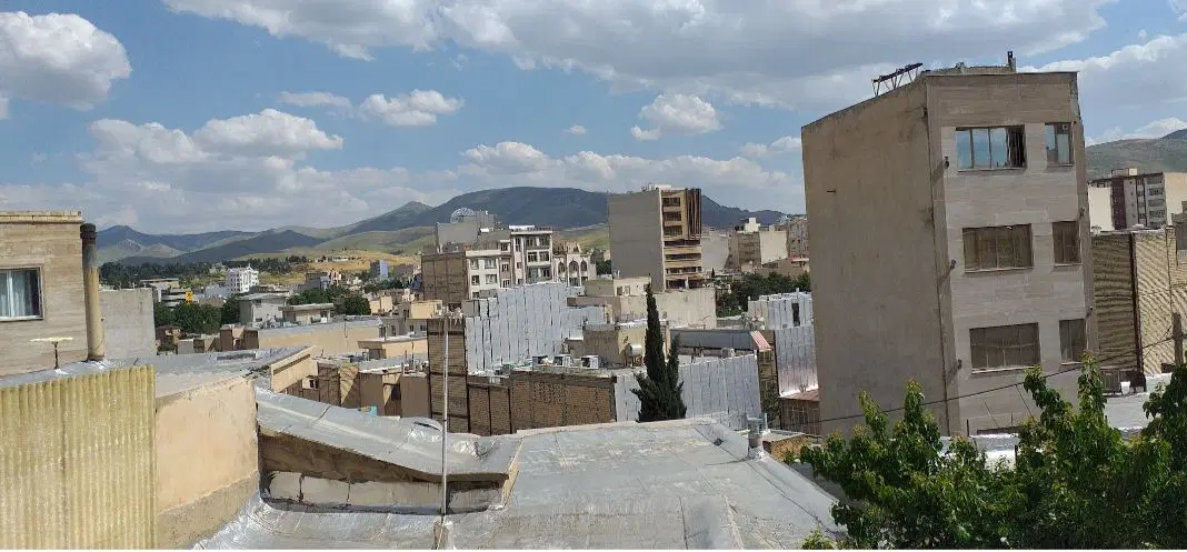 خانه ویلای کلنگی (مخروبه)