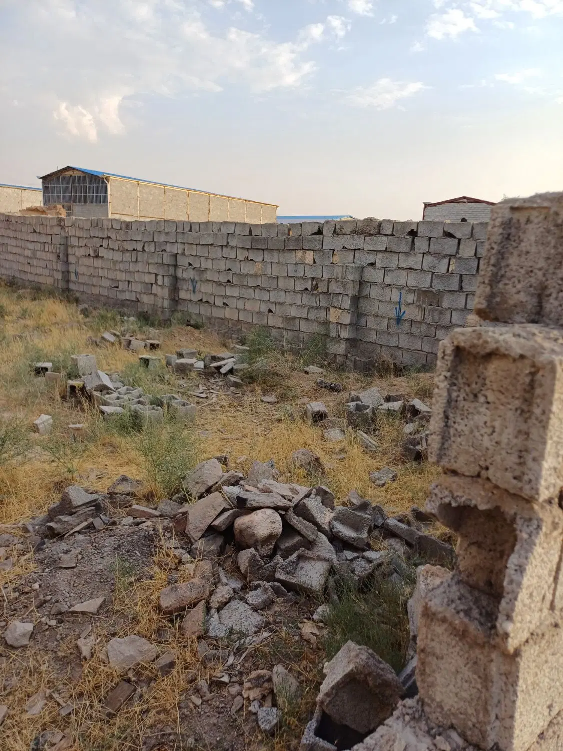 فروش زمین ۱۷۰ متری حصار شده در سردرود بوتان گاز