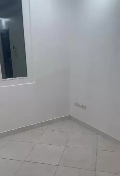 ۵۰متر پارکینگدار پرستار جنوبی بسیار خوش نقشه