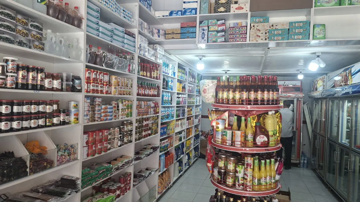 فروش مغازه ۴۸ متر فاز یک صدرا