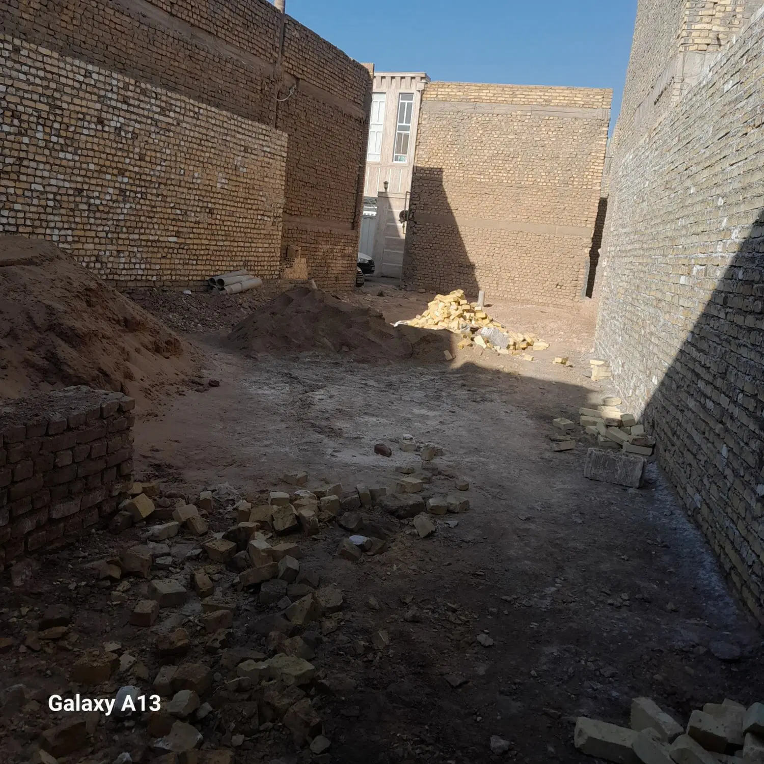 ملک نیمه ساز بلوار مدرس سند ششدانگ