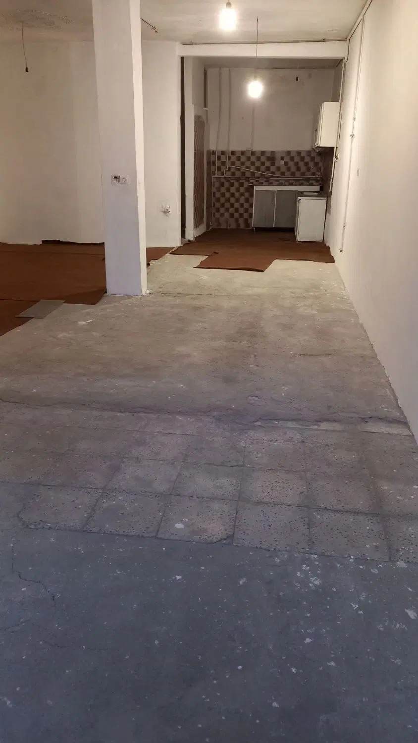 ویلایی دوطبقه ۱۳۵متری راه جدا
