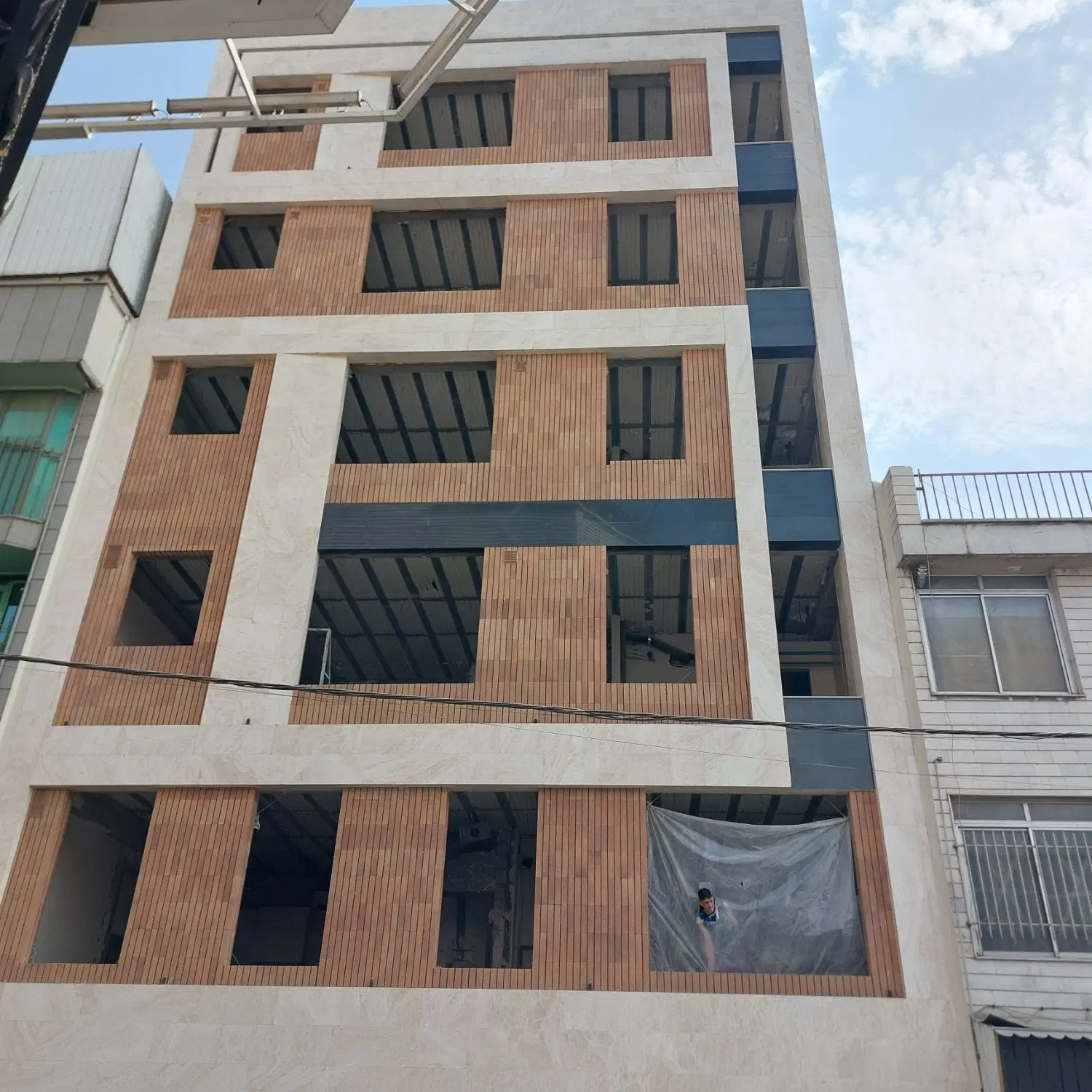 اپارتمان ۱۰۵ متر، نارمک ( مترو جانبازان)