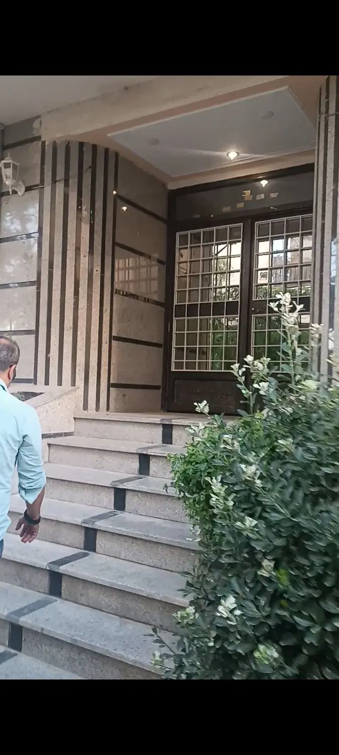 ۸۰متر طبقه سوم شهرک نگین معاوضه با ماشین