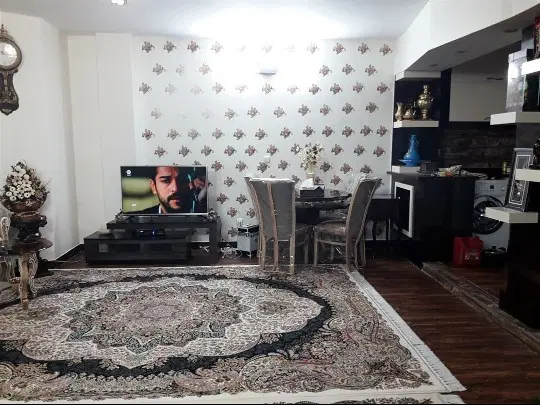آپارتمان ۹۷متر واقع در اصفهان ،شهرک روشن شهر