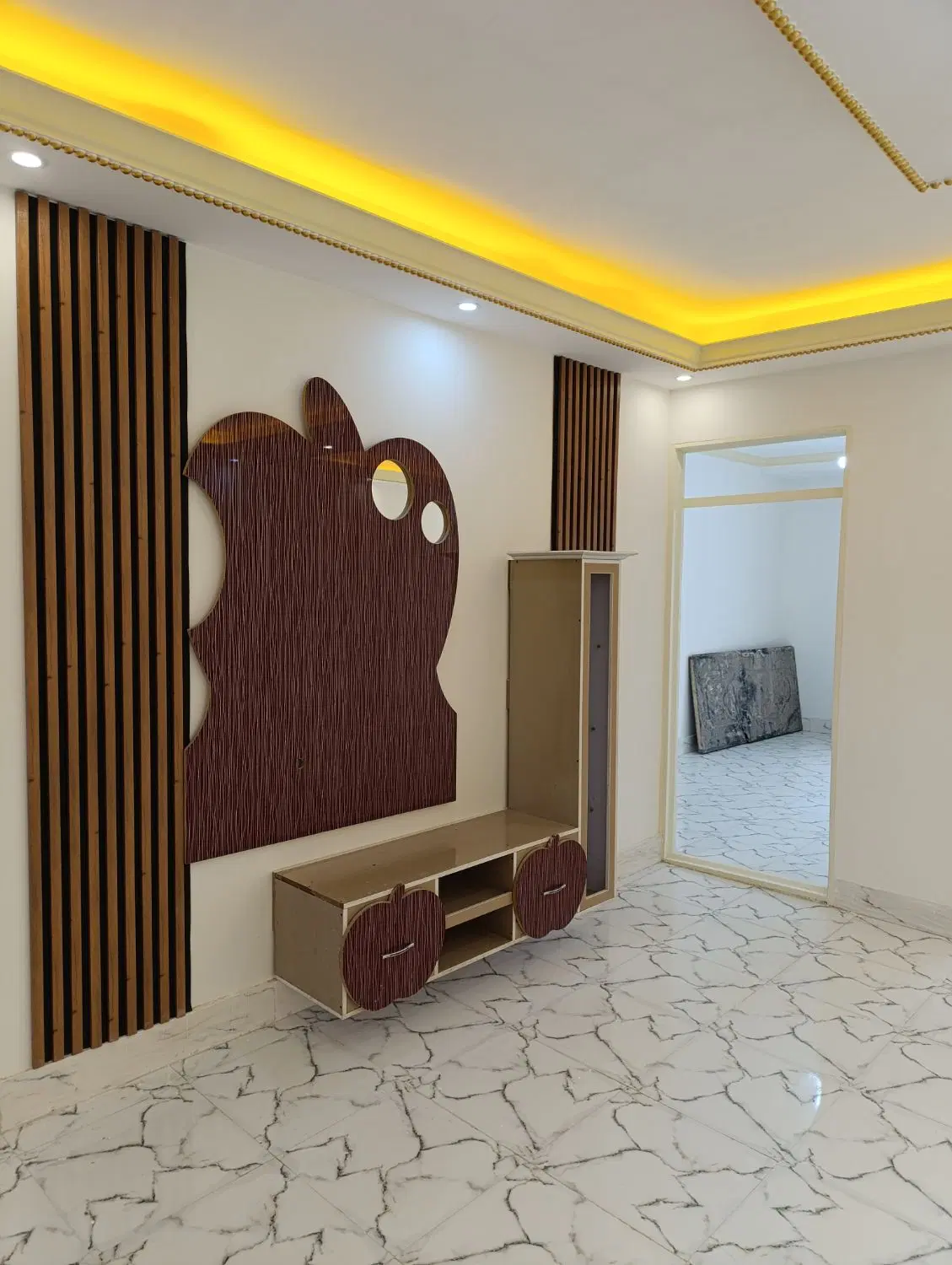 معاوضه با ماشین وخانه
